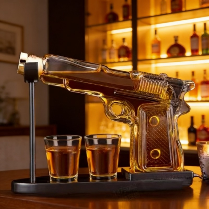Glass Decanter Whiskey - طقم قارورة ويسكي على شكل مسدس