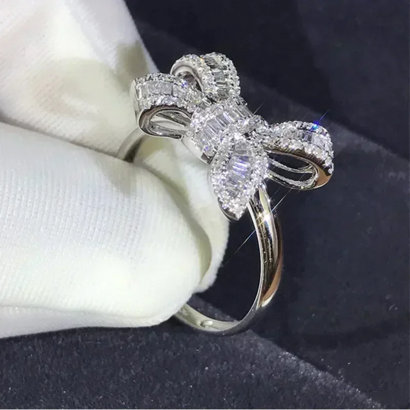 Luxury Lifestyle Jewelry - خواتم نسائية فاخرة من Huitan بتصميم