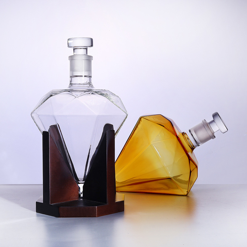 قارورة ويسكي بتصميم ماسي سعة 8 - مراجعة Glass Decanter Whiskey وسعره