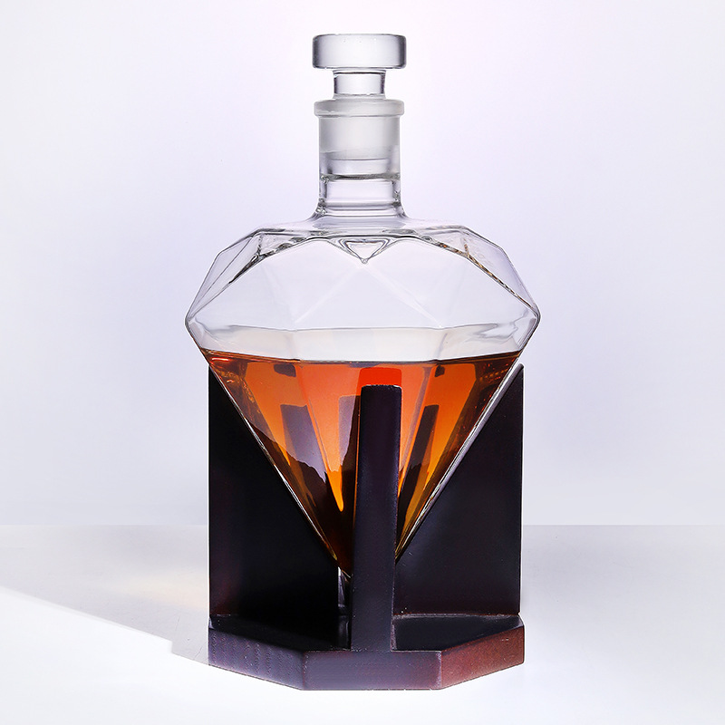 قارورة ويسكي بتصميم ماسي سعة 8 - مراجعة Glass Decanter Whiskey وسعره