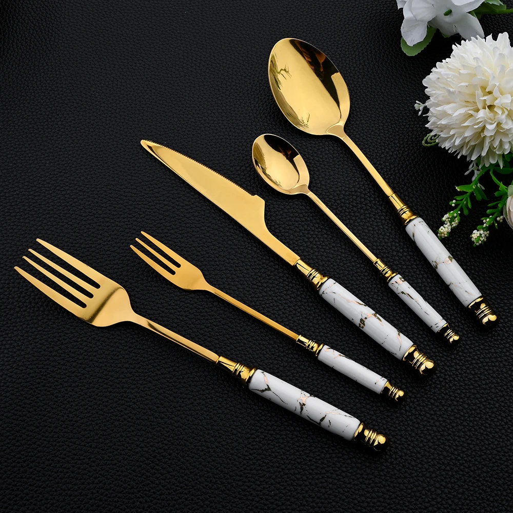 16 قطعة مجموعة أدوات المائدة م - مراجعة Gold Plated Cutlery وسعره