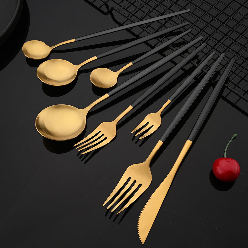 مجموعة أدوات المائدة من الفولا - مراجعة Gold Plated Cutlery وسعره